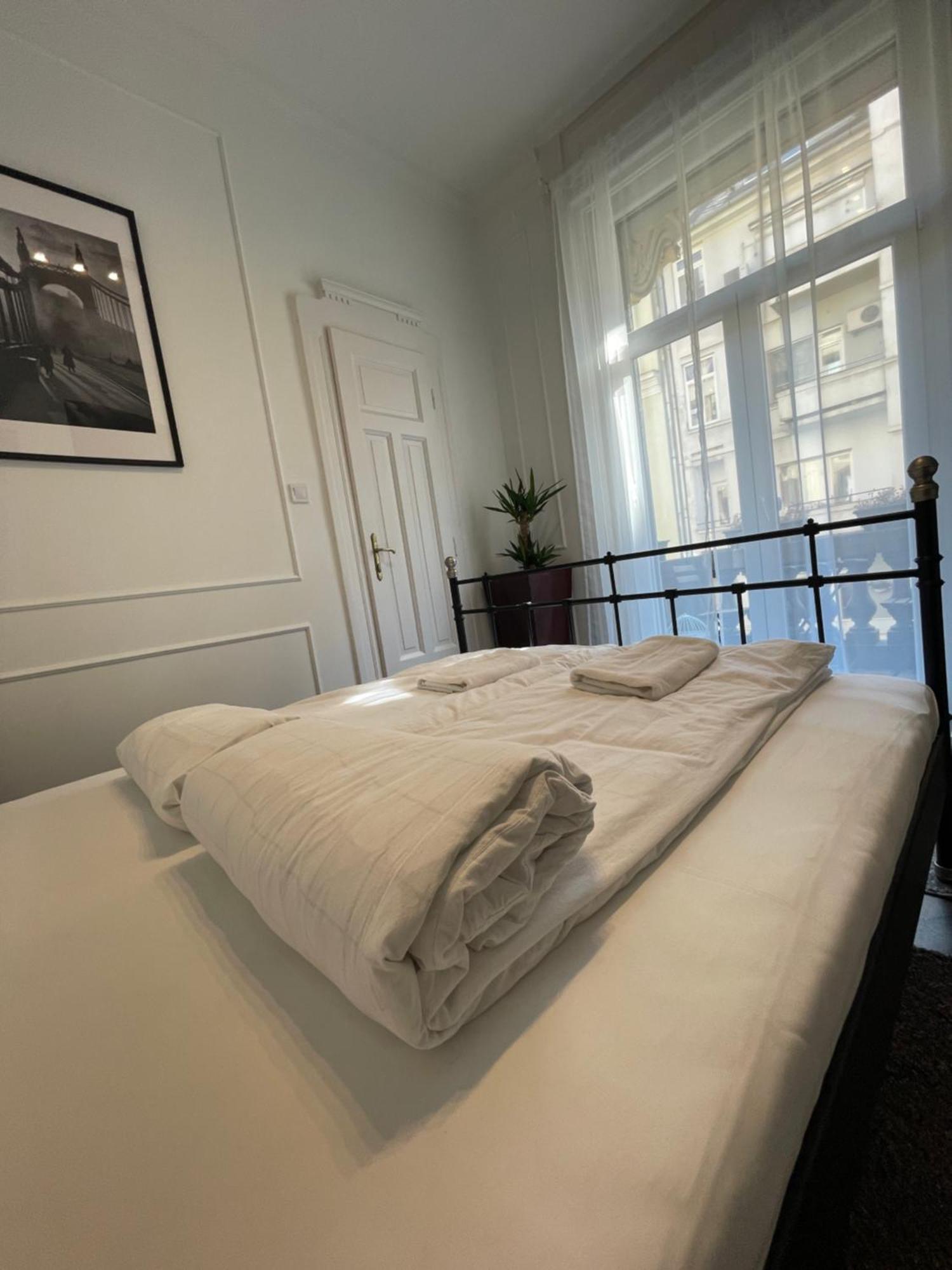 Szip Tatra Gold - Downtown Apartment Будапеща Екстериор снимка